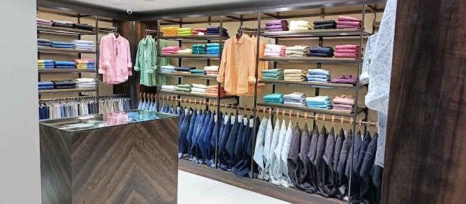 The Raymond Shop